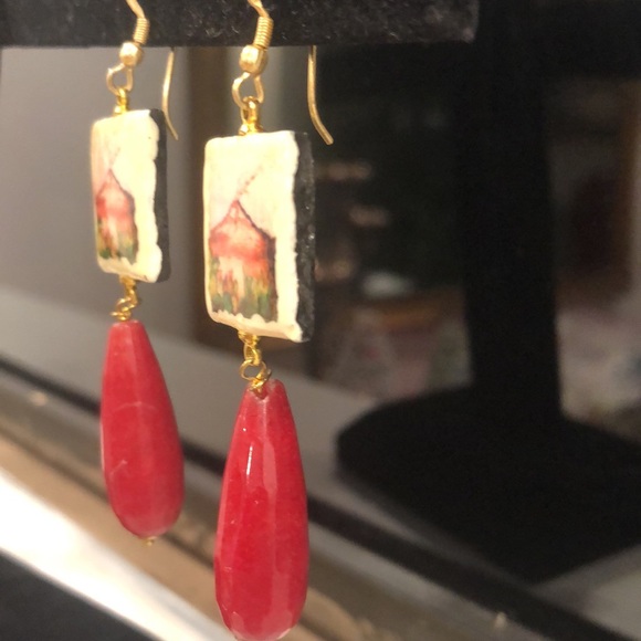 Sicilian Pierced Earrings with Mt Etna - Picture 5 of 10